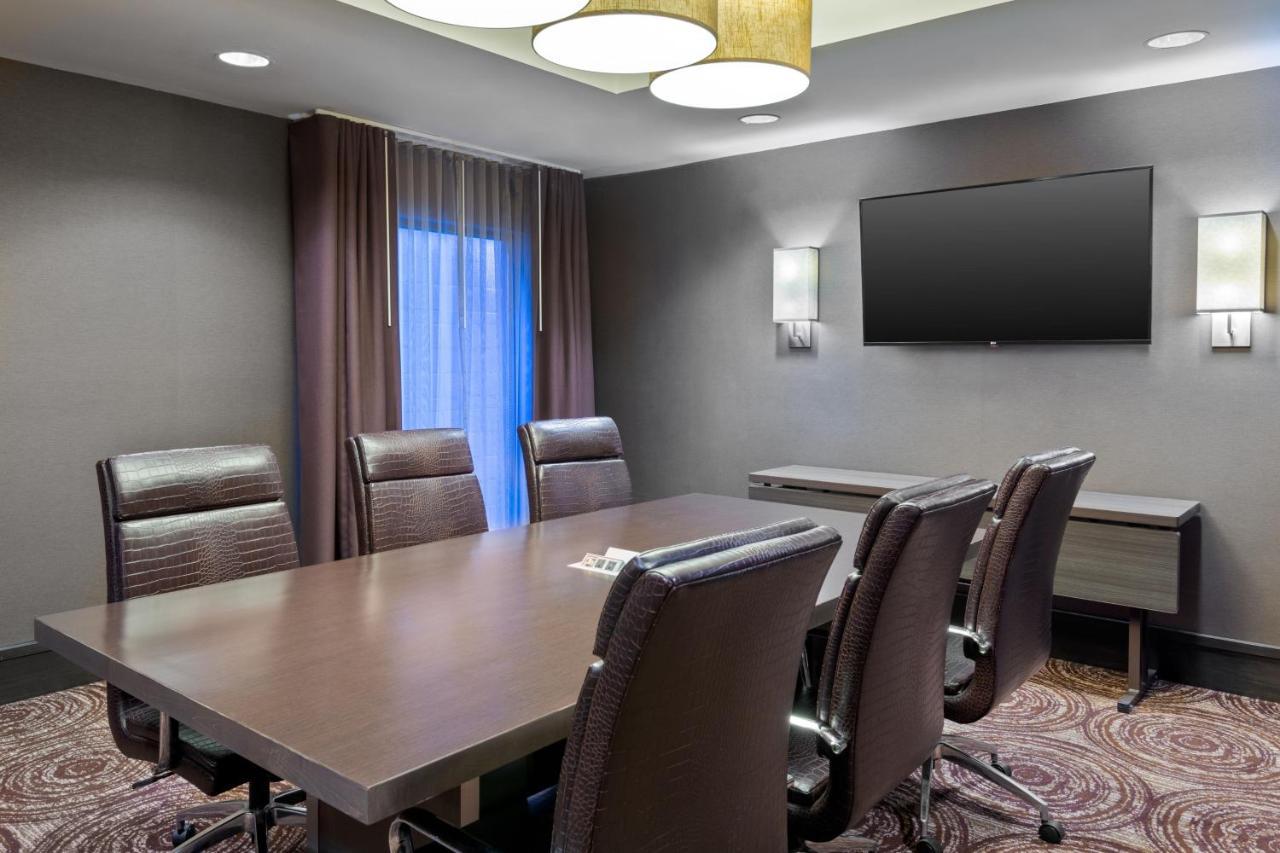 Residence Inn By Marriott Charlottesville Downtown Екстериор снимка