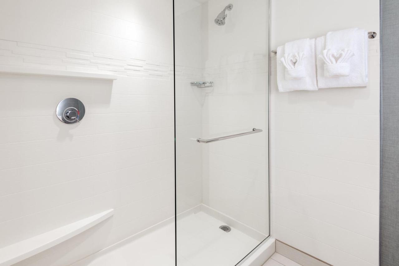 Residence Inn By Marriott Charlottesville Downtown Екстериор снимка