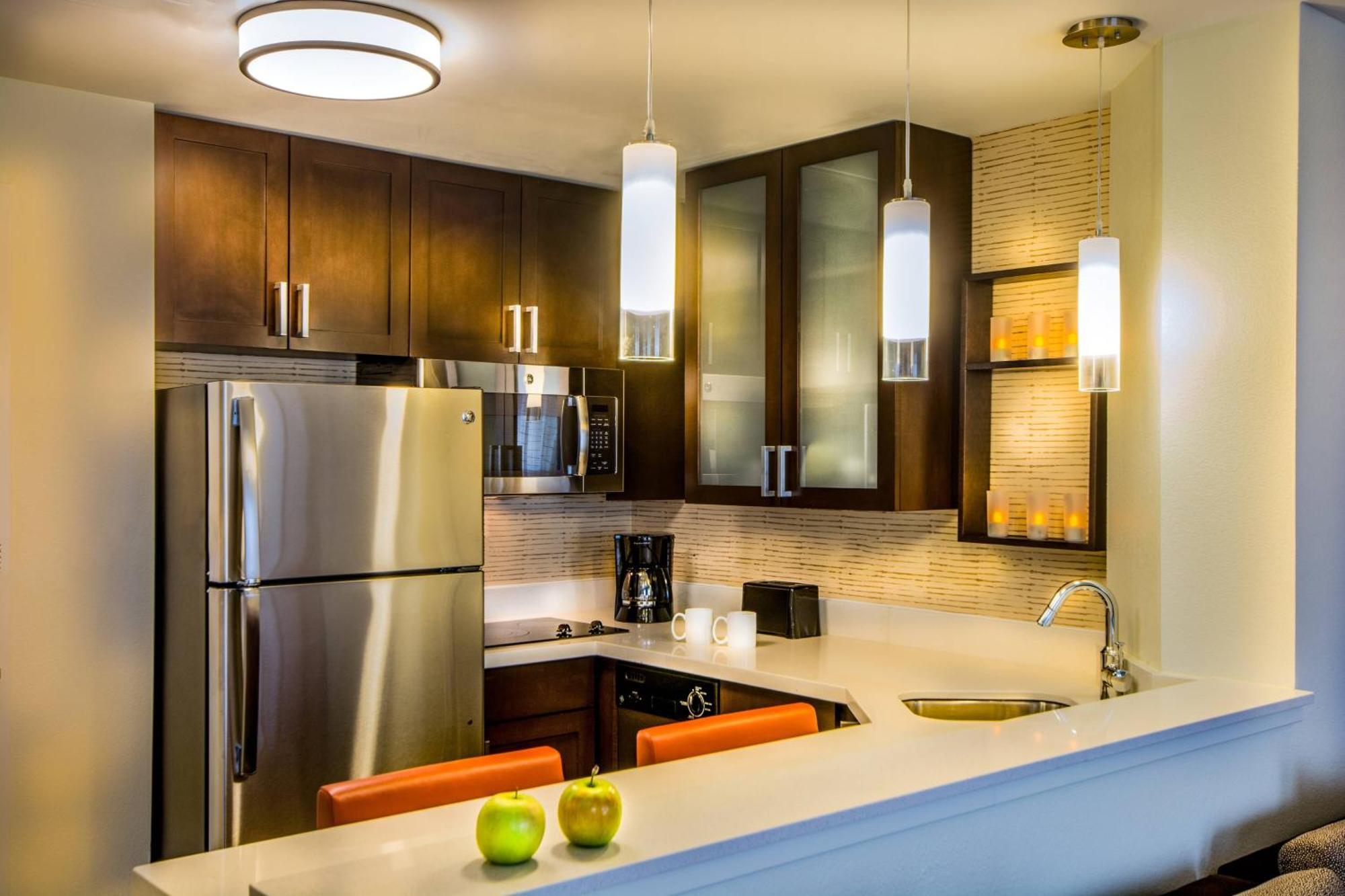 Residence Inn By Marriott Charlottesville Downtown Екстериор снимка