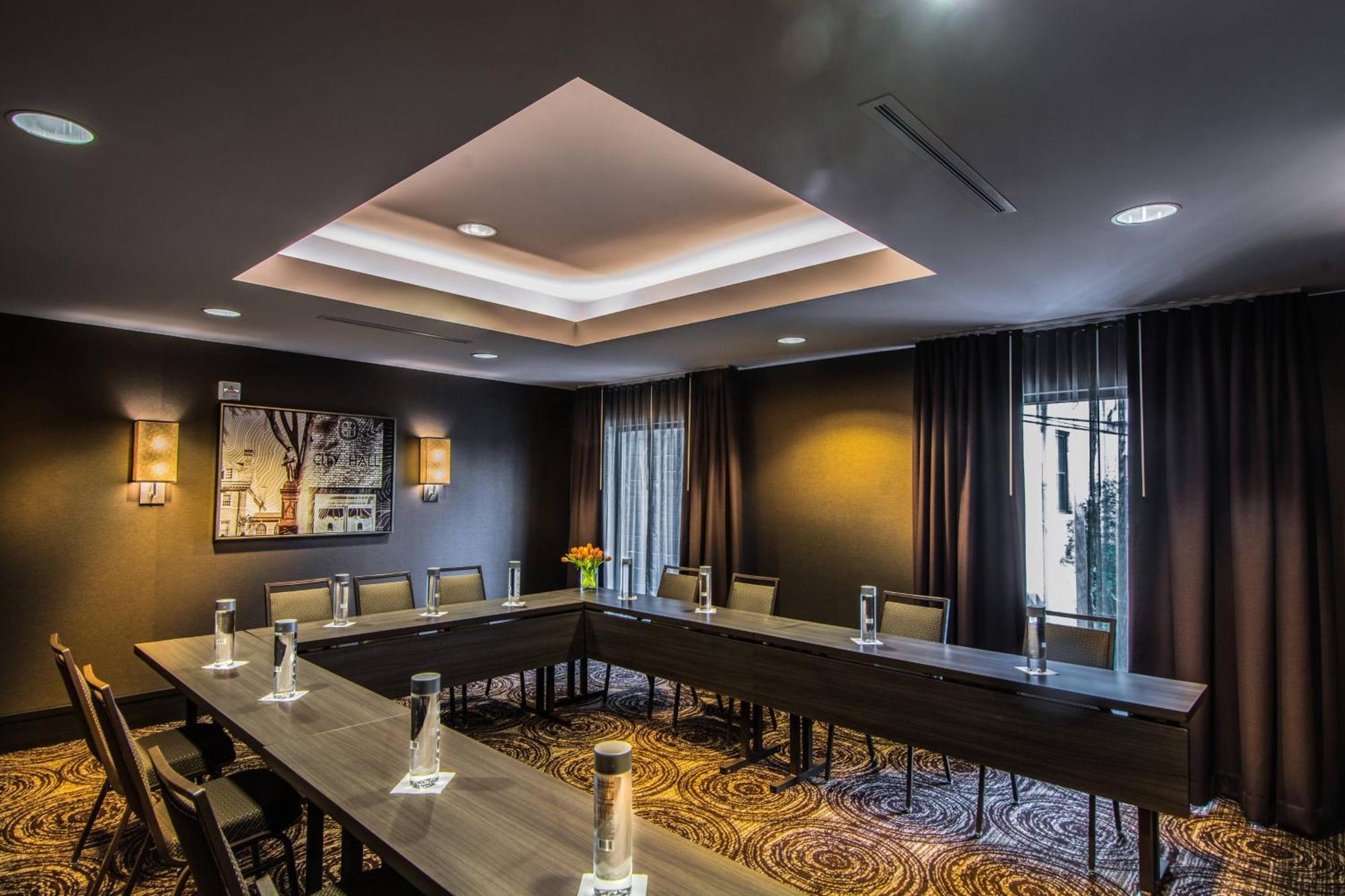 Residence Inn By Marriott Charlottesville Downtown Екстериор снимка