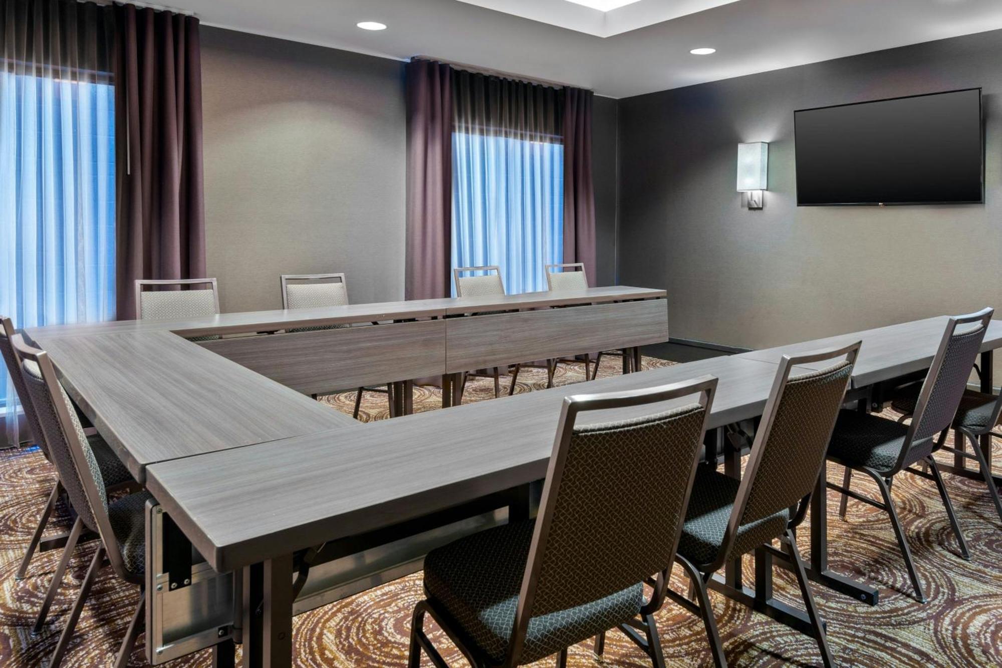 Residence Inn By Marriott Charlottesville Downtown Екстериор снимка