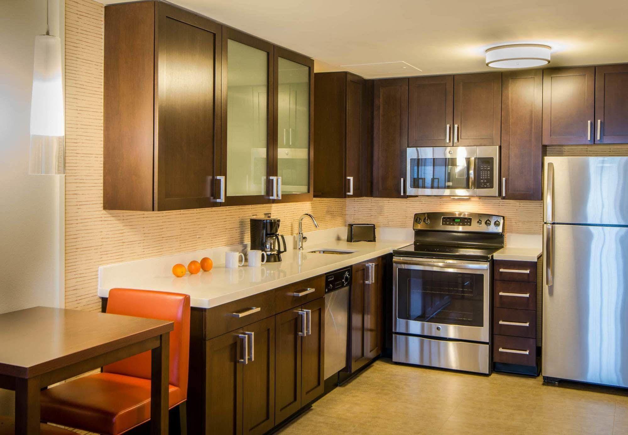 Residence Inn By Marriott Charlottesville Downtown Екстериор снимка