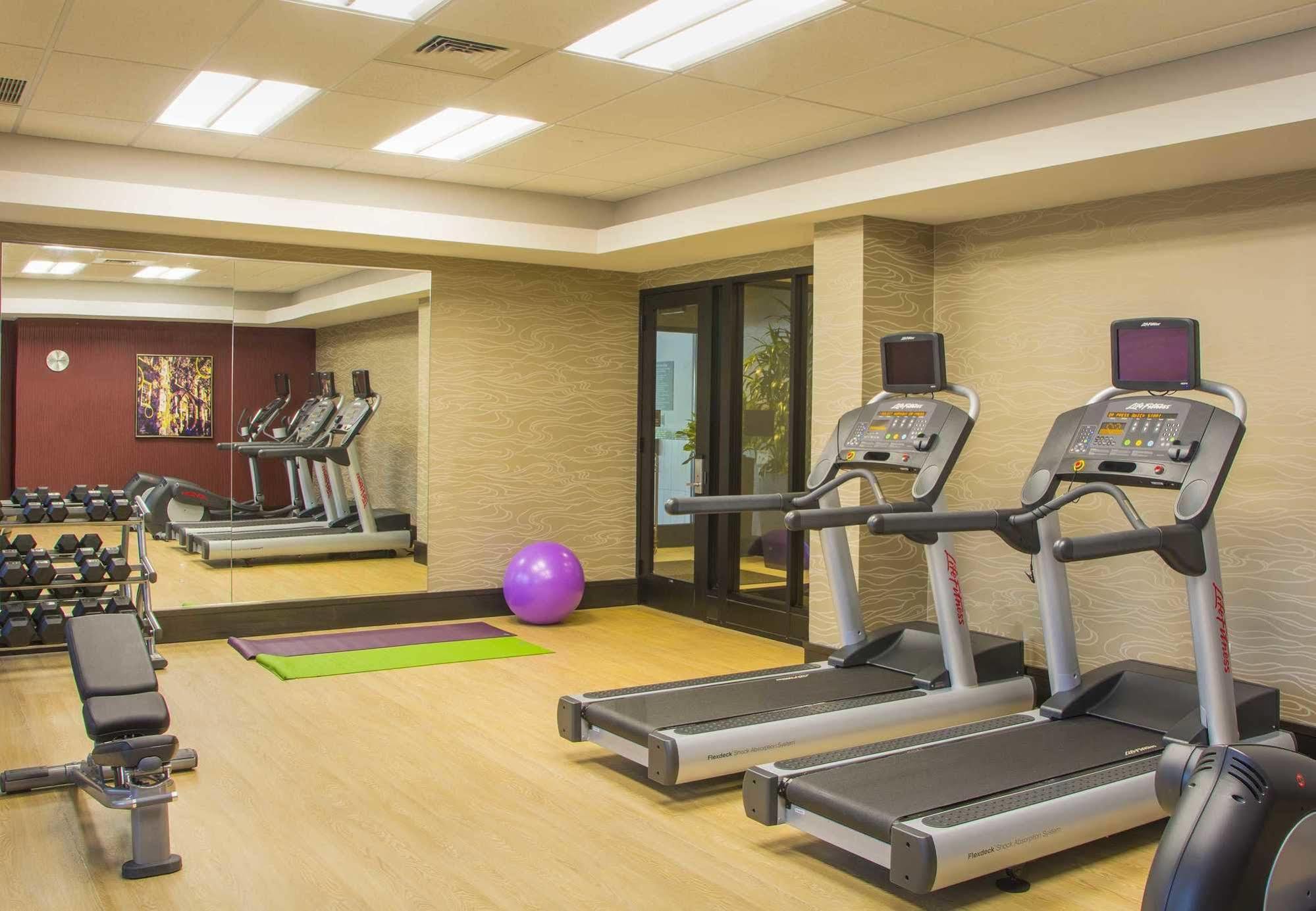 Residence Inn By Marriott Charlottesville Downtown Екстериор снимка